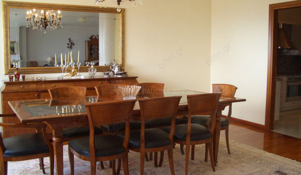 Τραπεζαρία - Dining room